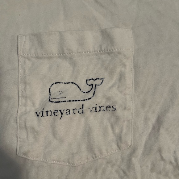 Vineyard Vines Shirt - Picture 2 of 3